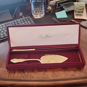 Godinger wedding cake knife and server set